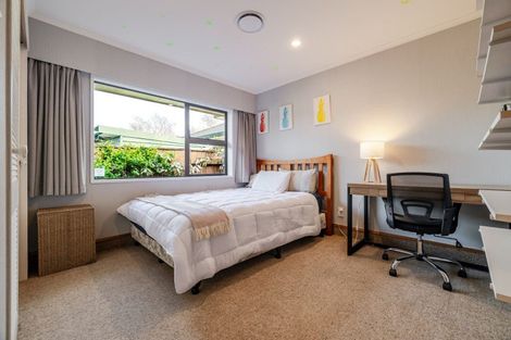 Photo of property in 43 Long Melford Road, Awapuni, Palmerston North, 4412