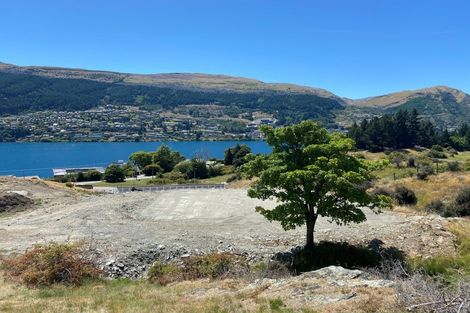 Photo of property in 5 Red Deer Rise, Kelvin Heights, Queenstown, 9300