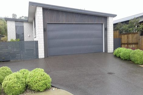 Photo of property in 28 Saint Pauls Drive, Brookfield, Tauranga, 3110