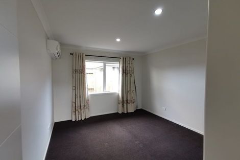 Photo of property in 5 Astelia Lane, Rototuna North, Hamilton, 3210