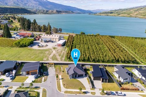 Photo of property in 21 Guano Crescent, Cromwell, 9310