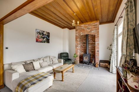 Photo of property in 972 Kahuranaki Road, Kahuranaki, Havelock North, 4295