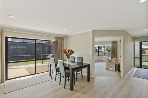 Photo of property in 6 Angus Street, Grandview Heights, Hamilton, 3200