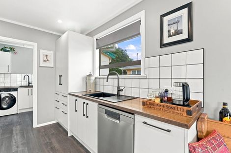 Photo of property in 58 Bedford Avenue, Gonville, Whanganui, 4501