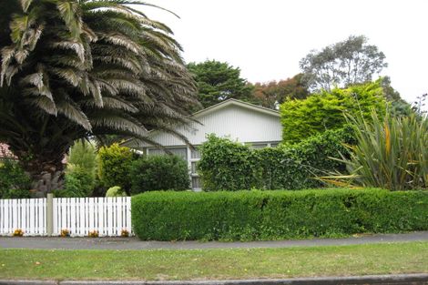 Photo of property in 22 Waratah Street, Avondale, Christchurch, 8061