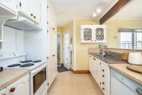 Photo of property in 12 Taverner Street, Carterton, 5713