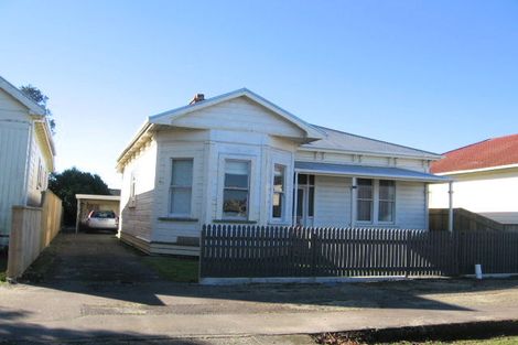 Photo of property in 12 Alfred Street, Roslyn, Palmerston North, 4414