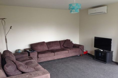 Photo of property in 2/10 Brogar Place, Casebrook, Christchurch, 8051