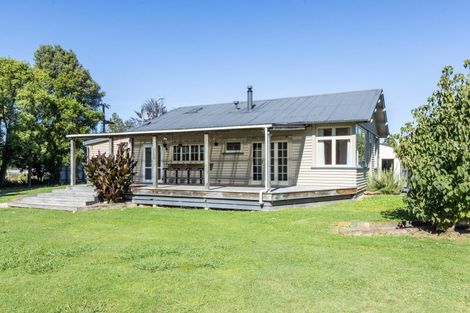 Photo of property in 33 Mill Road, Clive, 4102