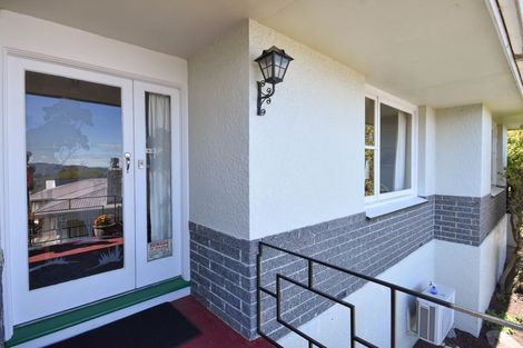 Photo of property in 72 Campbells Road, Pine Hill, Dunedin, 9010