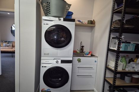 Photo of property in 60 Mawai Hakona Drive, Wallaceville, Upper Hutt, 5018