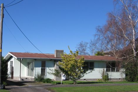 Photo of property in 16 Oak Street, Masterton, 5810