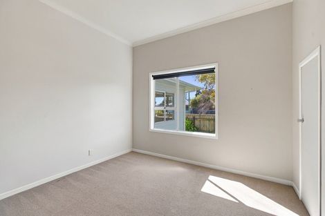 Photo of property in 19 Carey Street, Waitara, 4320