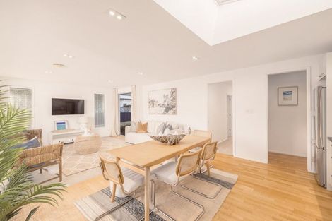 Photo of property in 23 Celia Street, Redcliffs, Christchurch, 8081