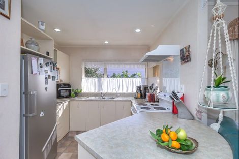 Photo of property in 1c Hanan Street, Levin, 5510