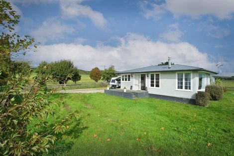 Photo of property in 32 Mccardle Road, Pahiatua, 4984