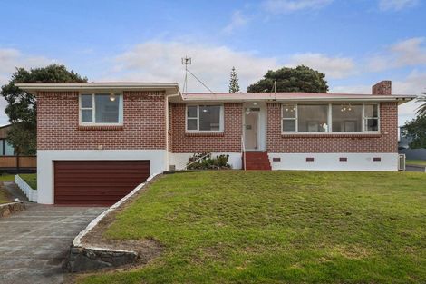 Photo of property in 2 Hillary Street, Waihi Beach, 3611