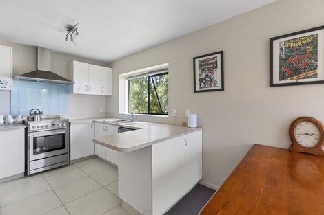 Photo of property in 2/10 Altair Place, Windsor Park, Auckland, 0632