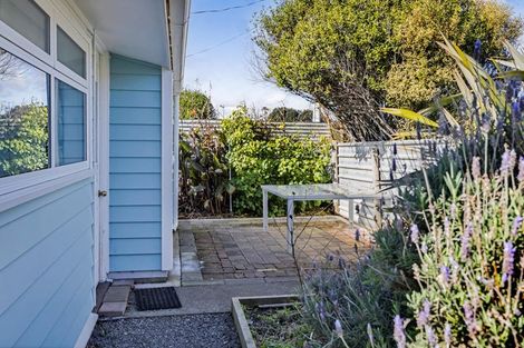 Photo of property in 12 Norfolk Street, Patea, 4520