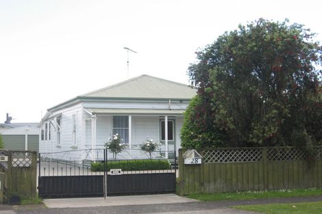 Photo of property in 28 Princes Street, Cambridge, 3434