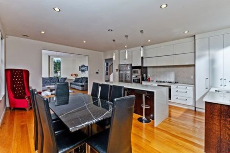 Photo of property in 11 Remuremu Street, Long Bay, Auckland, 0630