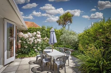 Photo of property in 2/188 Clyde Road, Burnside, Christchurch, 8053