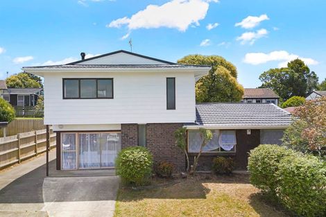 Photo of property in 3 Cheam Place, Pakuranga Heights, Auckland, 2010