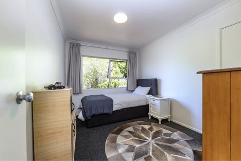 Photo of property in 37 Maude Street, Riverhead, 0820