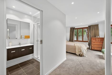 Photo of property in 194 Racecourse Road, Sockburn, Christchurch, 8042