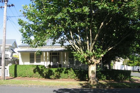Photo of property in 34 Herne Bay Road, Herne Bay, Auckland, 1011