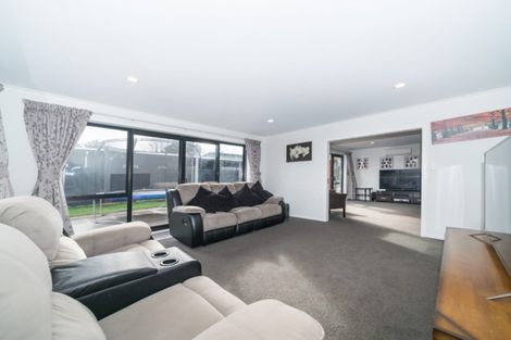 Photo of property in 37 James Line, Kelvin Grove, Palmerston North, 4414