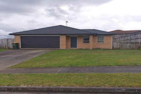 Photo of property in 29 Kathleen Reece Place, Waiuku, 2123