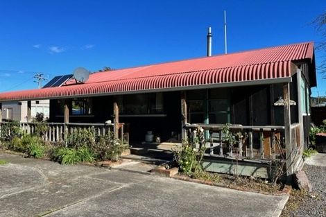 Photo of property in 21 Broadway, Mangaweka, 4797