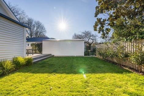 Photo of property in 34 Massey Crescent, St Albans, Christchurch, 8014