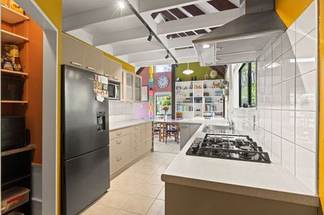 Photo of property in 42 Ikitara Road, Whanganui East, Whanganui, 4500