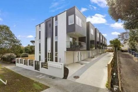 Photo of property in 6/13 Beatrix Street, Avondale, Auckland, 1026