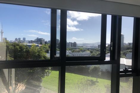 Photo of property in Luna Apartments, 4c/16 Burton Street, Grafton, Auckland, 1010