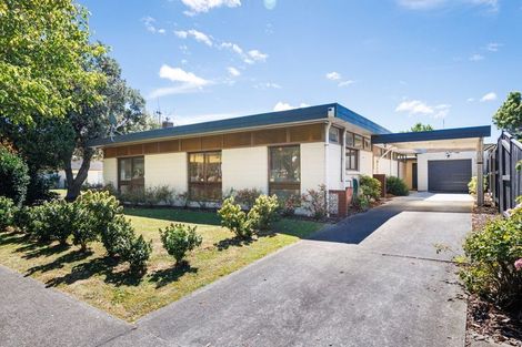 Photo of property in 36 Chippendale Crescent, Highbury, Palmerston North, 4412