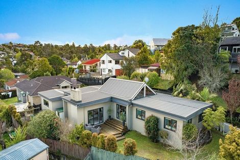 Photo of property in 21 Montclair Rise, Browns Bay, Auckland, 0630