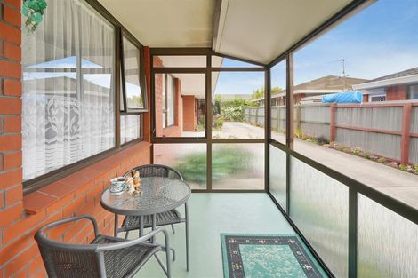 Photo of property in 1/149 Northcote Road, Northcote, Christchurch, 8052