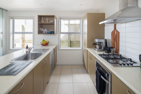 Photo of property in 19a Comber Place, Johnsonville, Wellington, 6037