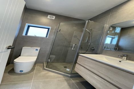 Photo of property in 20b Gilliam Street, New Lynn, Auckland, 0600