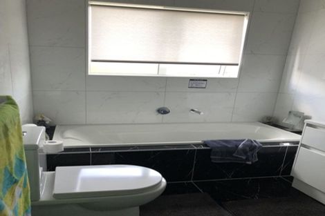 Photo of property in 8 Helen June Avenue, Flagstaff, Hamilton, 3210