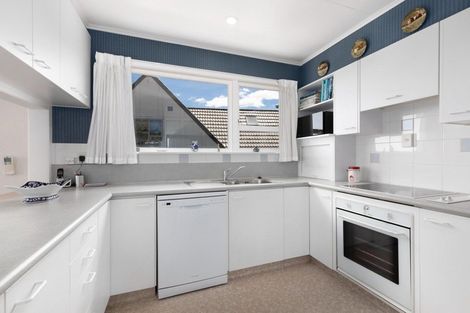 Photo of property in 20 Spinnaker Drive, Whitby, Porirua, 5024