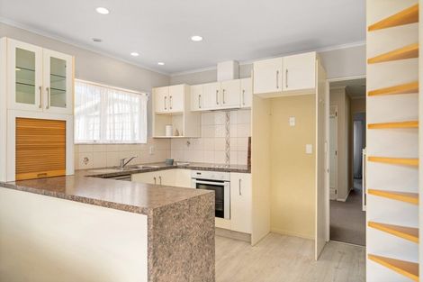 Photo of property in 74 Esmeralda Street, Welcome Bay, Tauranga, 3112