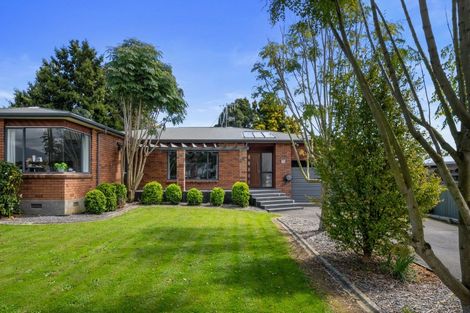 Photo of property in 15 Fairfield Road, Levin, 5510