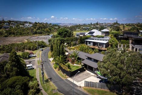 Photo of property in 11 Park Drive, Raglan, 3225