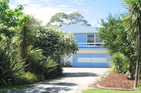 Photo of property in 37 Haronga Road, Inner Kaiti, Gisborne, 4010