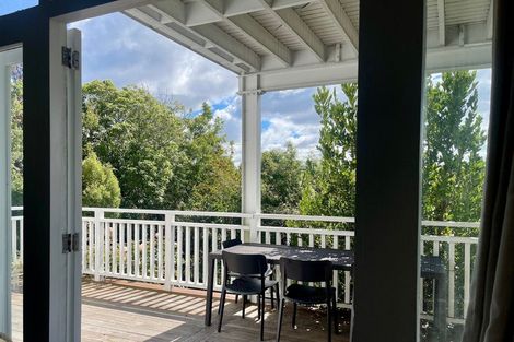 Photo of property in 10 Dyers Pass Road, Cashmere, Christchurch, 8022