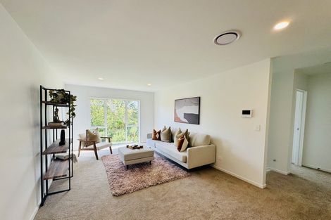 Photo of property in 84 Arran Drive, Orewa, 0931